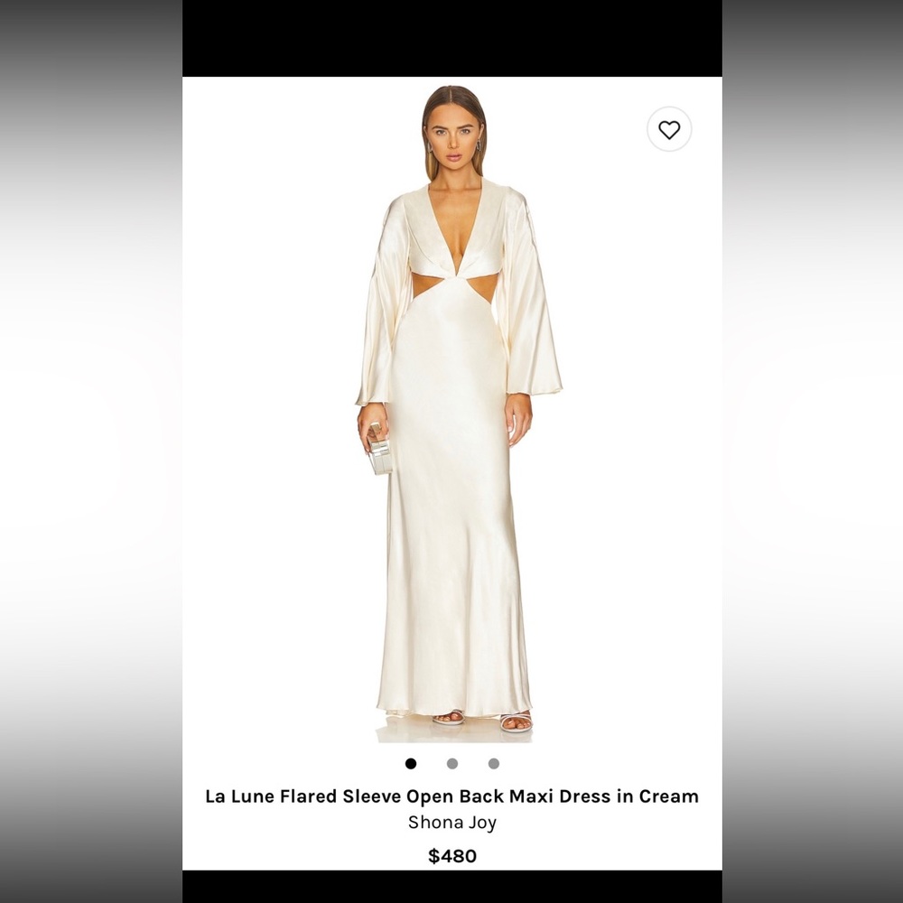 BEAUTIFUL dress, perfect for a bride!